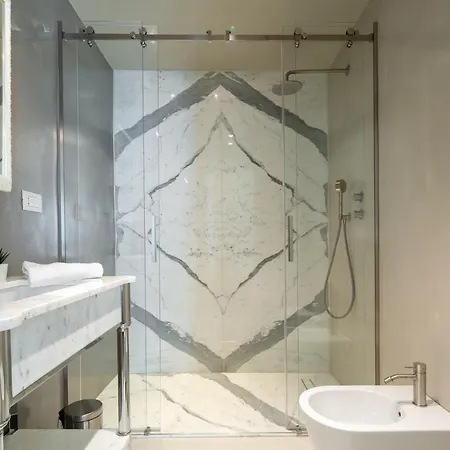 Апартаменты Luxury Al Duomo By Mmega *